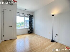 82 Chestnut Hill Ave, Unit 2 in Boston, MA - Building Photo - Building Photo