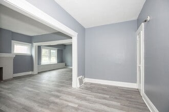 9505 Sandusky Ave in Cleveland, OH - Building Photo - Building Photo