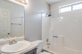 Regency Square in Yuma, AZ - Building Photo - Interior Photo