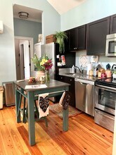 109 Coming St in Charleston, SC - Building Photo - Building Photo