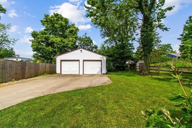 7255 Osceola Dr in Cincinnati, OH - Foto de edificio - Building Photo