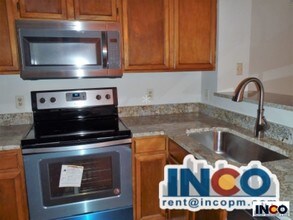 910 S Dahlia St in Denver, CO - Building Photo - Building Photo