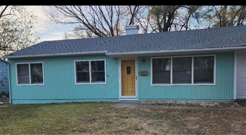 11224 Oakland Ave in Kansas City, MO - Building Photo