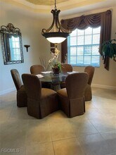 8986 Greenwich Hills Way in Ft. Myers, FL - Foto de edificio - Building Photo
