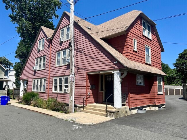 property at 17 Washington Pl