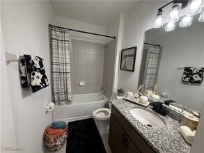 26332 Bonita Fairways Blvd in Bonita Springs, FL - Building Photo - Building Photo