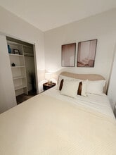 Metro in Surrey, BC - Building Photo - Building Photo