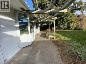 5220 Greenlane in Lincoln, ON - Building Photo - Building Photo