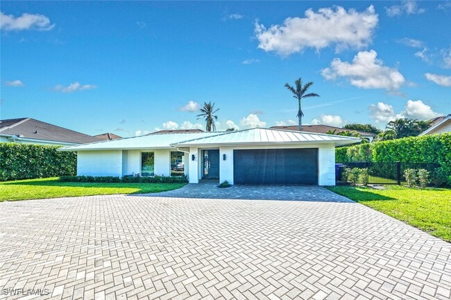 property at 646 Park Shore Dr