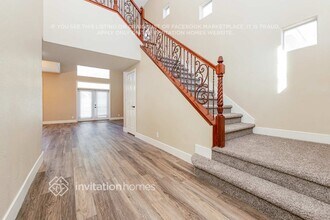 5501 Carnation Meadow St in Las Vegas, NV - Foto de edificio - Building Photo