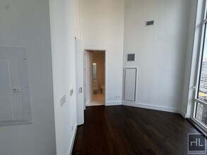 East 44th Street in New York, NY - Building Photo - Building Photo