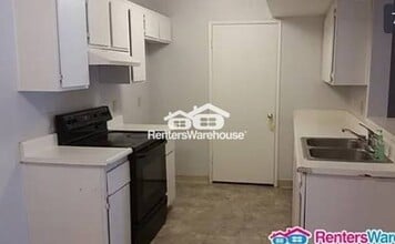 5261 Mission Carmel Ln in Las Vegas, NV - Building Photo - Building Photo