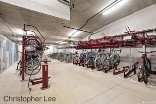 338 Potrero Ave in San Francisco, CA - Building Photo