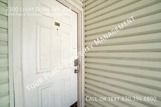 2300 Light Road in Oswego, IL - Building Photo - Building Photo