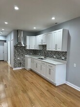 2002 W 21st Pl in Chicago, IL - Building Photo - Building Photo