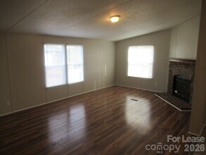 1157 Birkdale Ln in Lincolnton, NC - Building Photo - Building Photo