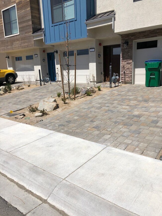 505 Logan Jacob Ln in Reno, NV - Building Photo - Building Photo