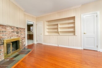 27 Ashwood Ave in Summit, NJ - Building Photo - Building Photo