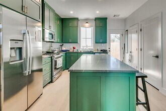 1056 Hangar Dr in Oklahoma City, OK - Building Photo - Building Photo