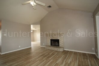 4906 Mikey Dr in Killeen, TX - Building Photo - Building Photo