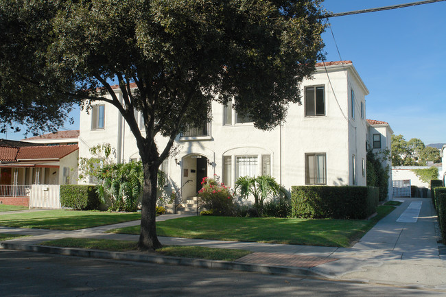 1123 E Acacia Ave in Glendale, CA - Building Photo - Building Photo