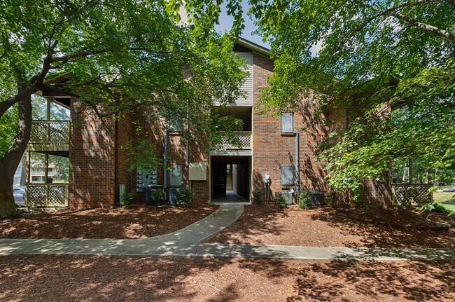 4953-4957 7 Pine Cir in Huntsville, AL - Foto de edificio - Building Photo