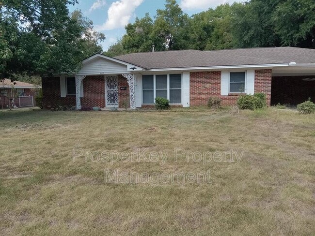 property at 2215 Biltmore Ave
