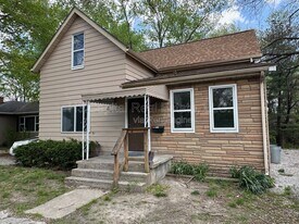 1006 N 2nd St in Belleville, IL - Building Photo