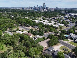 1901 Woodland Ave in Austin, TX - Building Photo - Building Photo