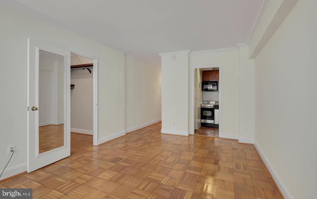 2141 I St NW in Washington, DC - Building Photo