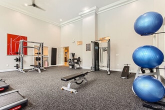 Scott Mountain in Portland, OR - Foto de edificio - Building Photo