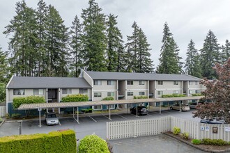 Winchester Heights Condominium in Auburn, WA - Foto de edificio - Building Photo