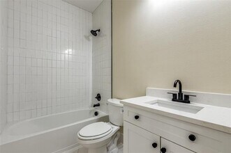 11651 Yoakum Dr in Frisco, TX - Building Photo - Building Photo