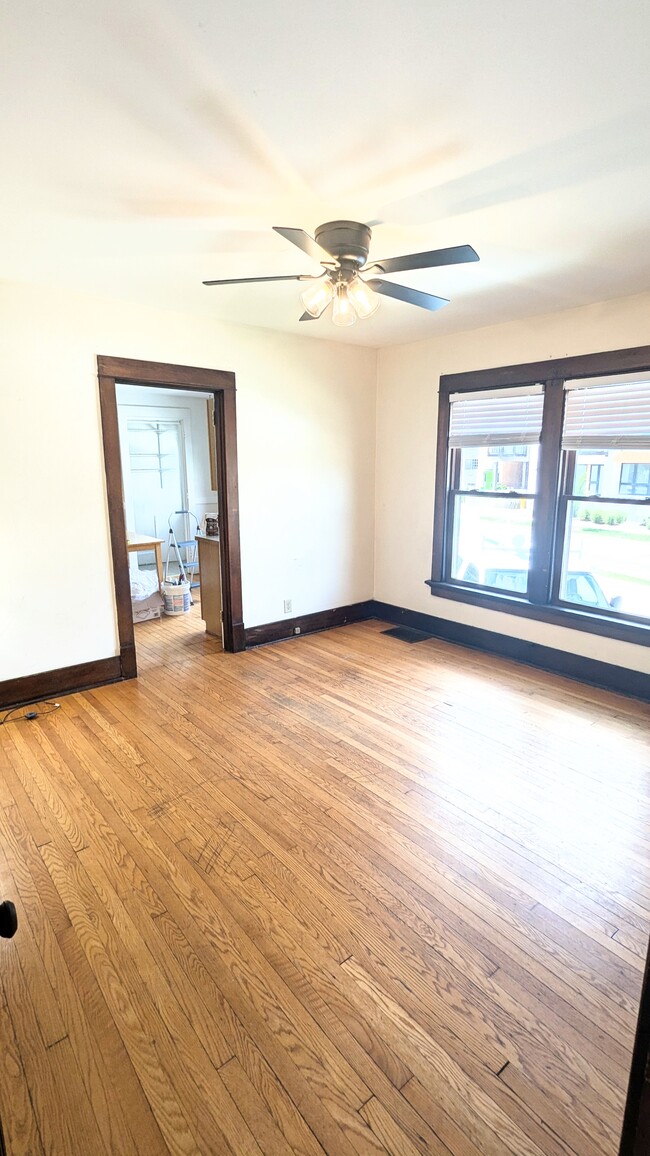 308 S Broom St, Unit 308