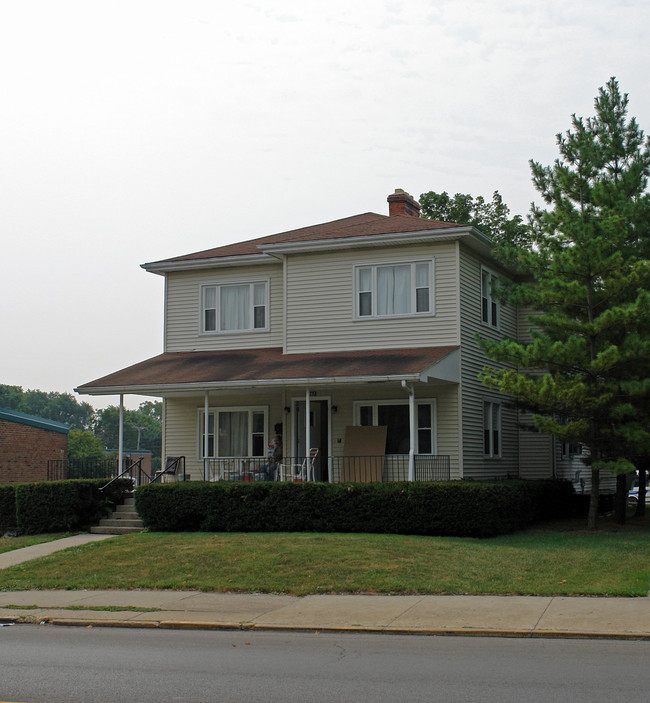 1067 E High St in Springfield, OH - Building Photo - Building Photo