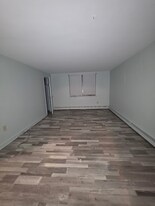 5909 Cottage St in Philadelphia, PA - Building Photo