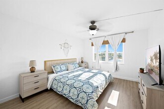 330 N Federal Hwy in Deerfield Beach, FL - Building Photo - Building Photo