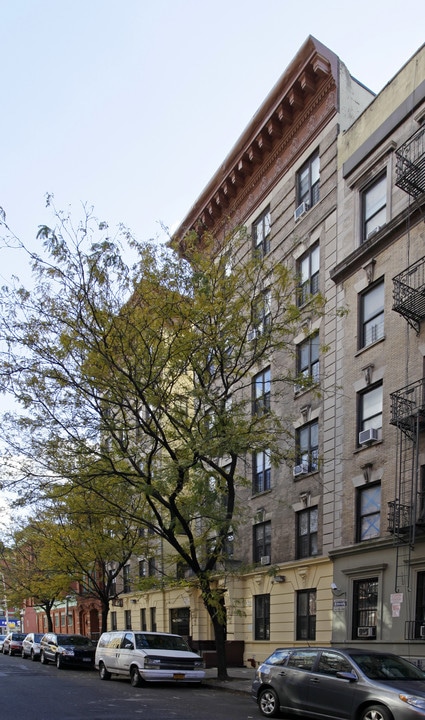 Sinclair Houses in New York, NY - Building Photo