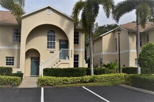 4235 Castle Bridge in Sarasota, FL - Building Photo