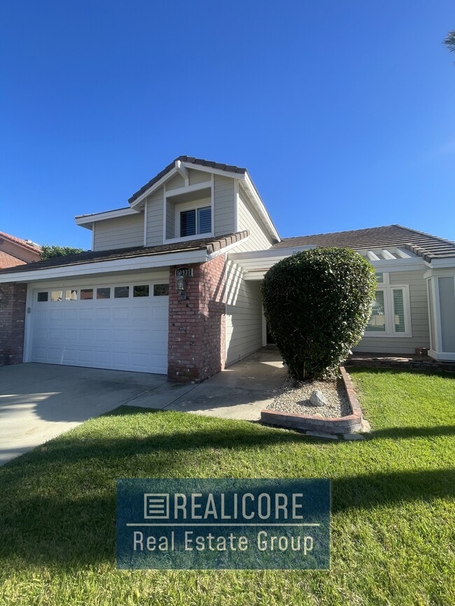 property at 10937 Sonora Ave