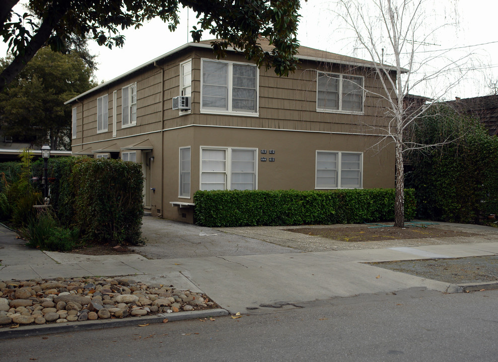 468-472 Margarita Ave in Palo Alto, CA - Building Photo