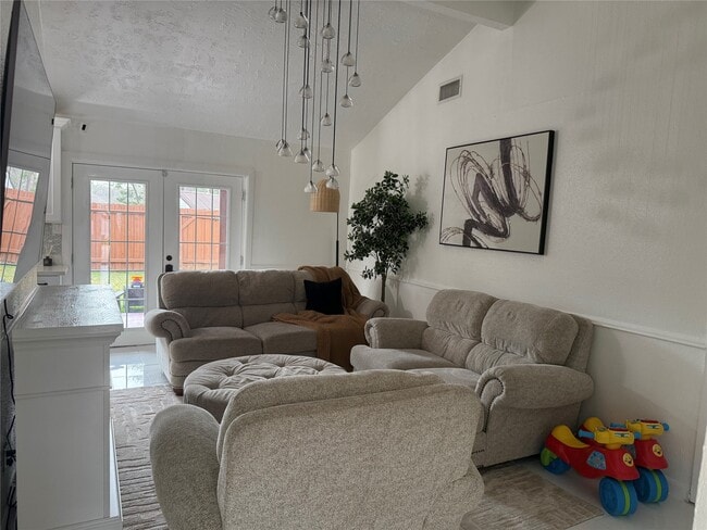 property at 4622 Fitzwater Dr