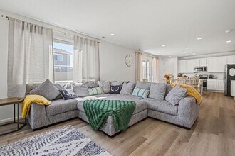 4230 Satinwood Dr in Johnstown, CO - Building Photo - Building Photo