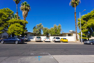 81 N 21st St in Las Vegas, NV - Building Photo - Building Photo