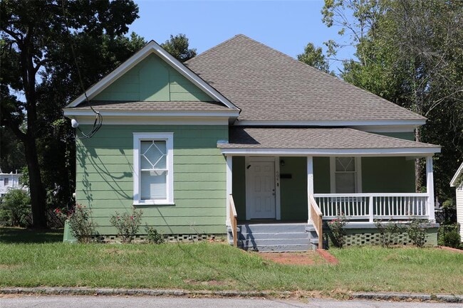 property at 604 Capitol Pkwy