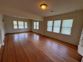 429 N Crawford Ave in Norman, OK - Building Photo - Building Photo