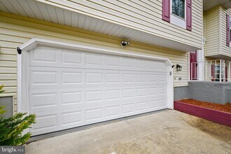 12451 San Jose Ln in Lusby, MD - Building Photo - Building Photo