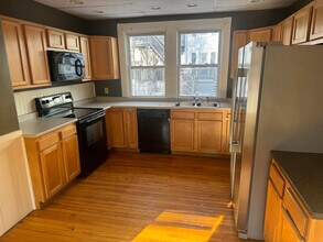 198 Summer St in Auburn, ME - Building Photo - Building Photo