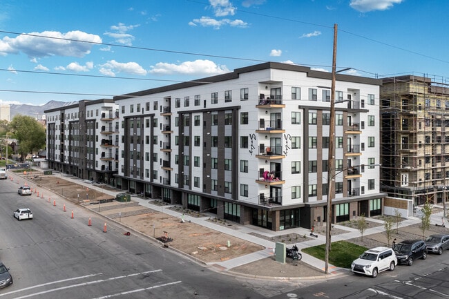 Solis at Jackson Station in Salt Lake City, UT - Building Photo - Building Photo