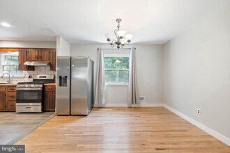 13 Sturbridge Dr in Wilmington, DE - Building Photo - Building Photo